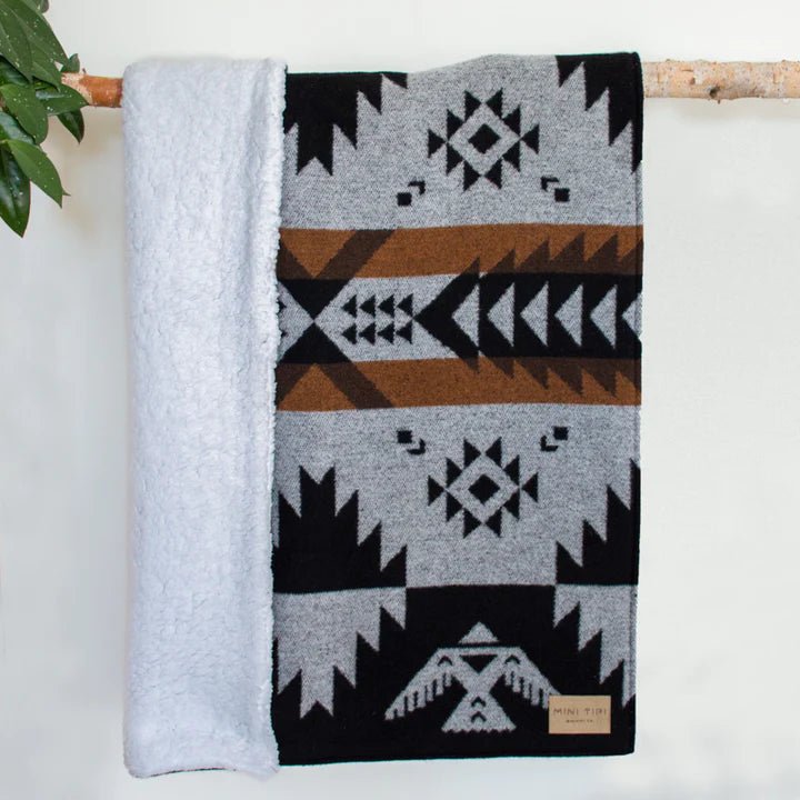 MINI TIPI Sherpa Baby Blankets - Indigenous Box